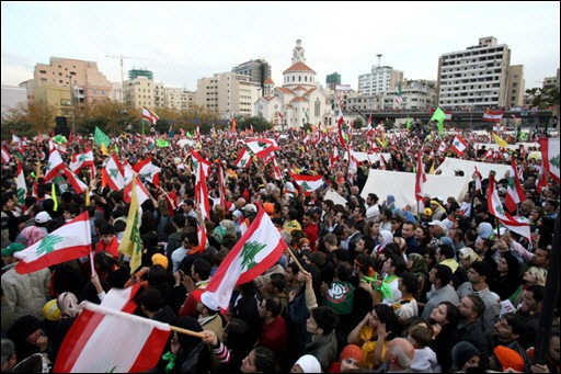 Lebanese opposition protesters